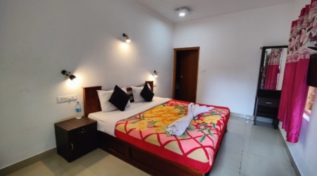 Group Stay Dormitory in Munnar
